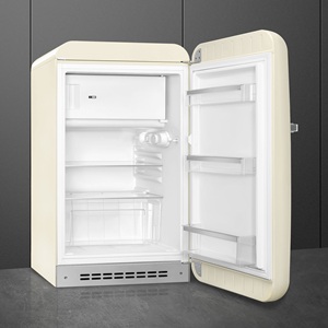 401-2-1.jpg REFRIGERADOR 50'S STYLE CREMA SMEG FAB10URCR3
