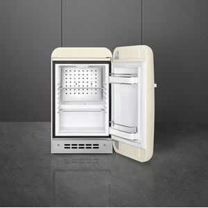 407-1-1.jpg REFRIGERADOR 50'S STYLE CREMA SMEG FAB5URCR3